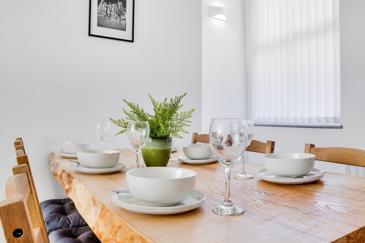 Cosy 3 Bedroom House Near Anfield Stadium Liverpool Exterior photo